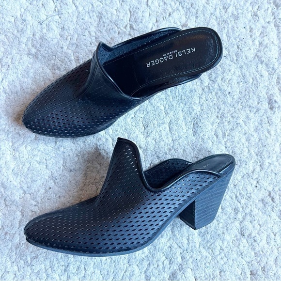 Kelsi Dagger: Black Perforated Leather Almond Toed Slip On Western Mules Size 6 - Picture 1 of 9
